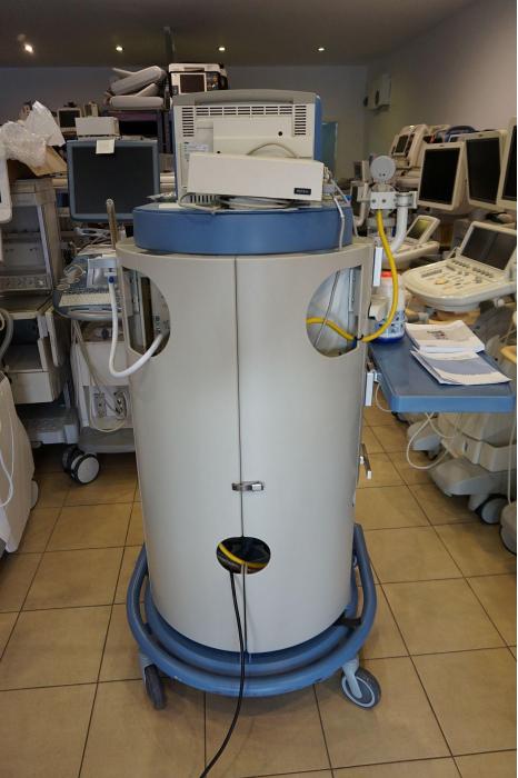 Drager Primus anesthesia machine with Drager Infinity Delta monitor and Sevoflurane vaporizer