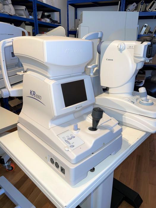 TOPCON KR-8900 autorefractor keratometer