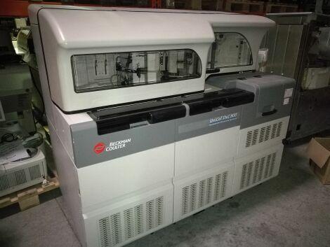 BECKMAN COULTER UniCel DXC 800