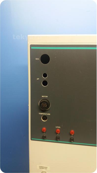 New Brunswick Scientific BioFlo 3000 Batch / Continuous Bioreactor Controller