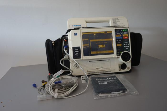 MEDTRONIC Lifepak 12