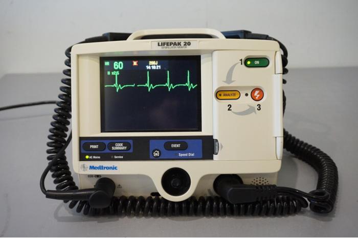 Medtronic Lifepak 20