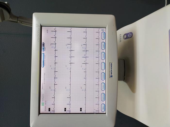 NIHON KOHDEN ECG-1550K