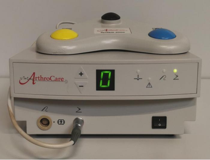 ARTHROCARE Electrosurgery System 2000