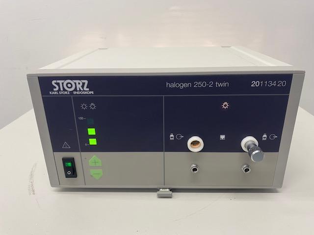 KARL STORZ 20113420 halogen 250-2 twin