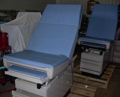 MIDMARK 404 Exam Table