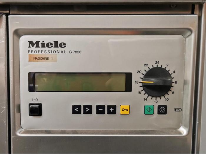 MIELE G 7826