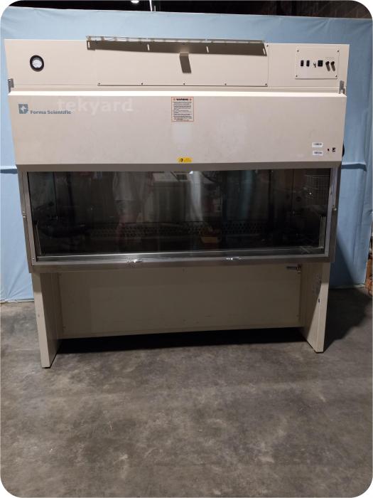 Forma Scientific 1214 Biological Safety Cabinet