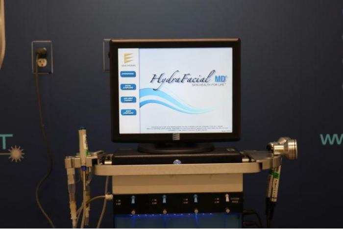 EDGE SYSTEMS Hydrafacial MD Microdermabraders