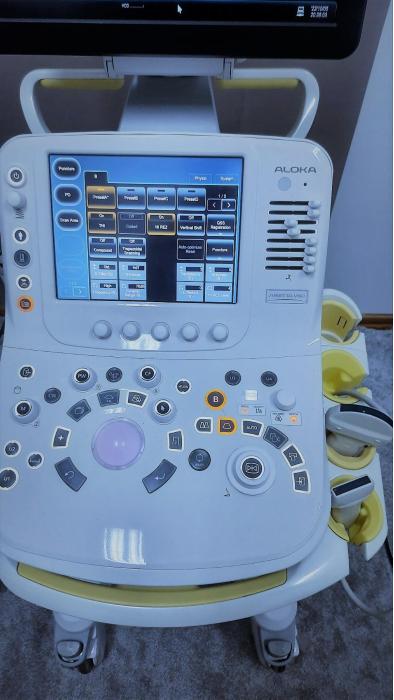 HITACHI ARIETTA V60