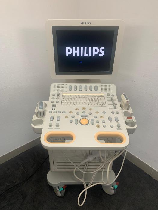 PHILIPS HD7