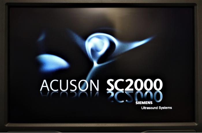 SIEMENS ACUSON SC2000