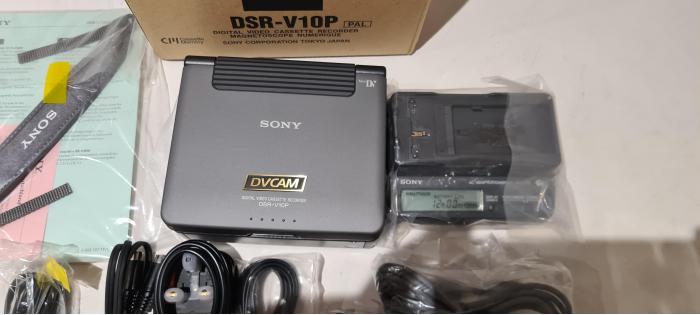 SONY DSR-V10P